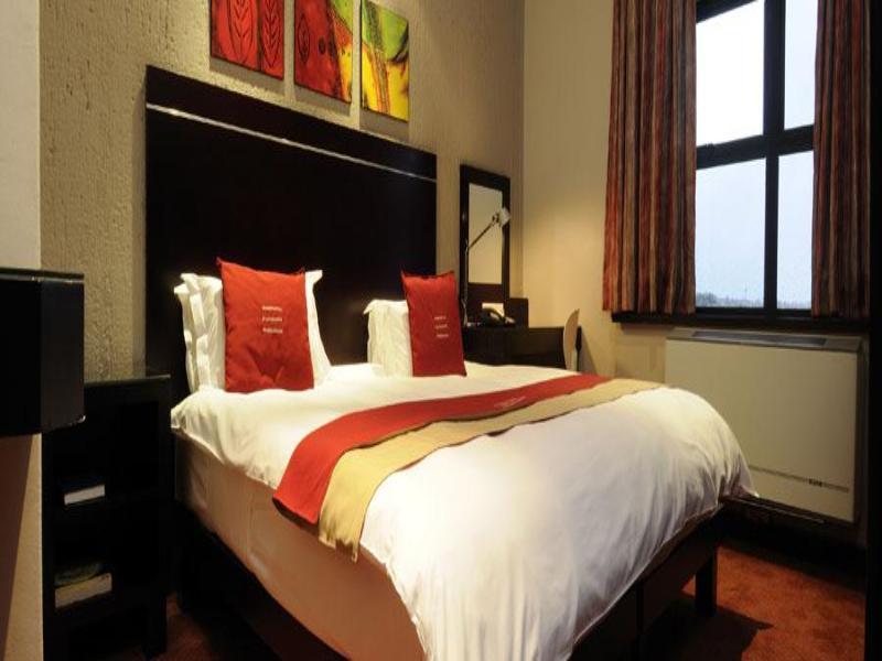 Peermont Metcourt Inn At The Grand Palm, Gaborone Bagian luar foto